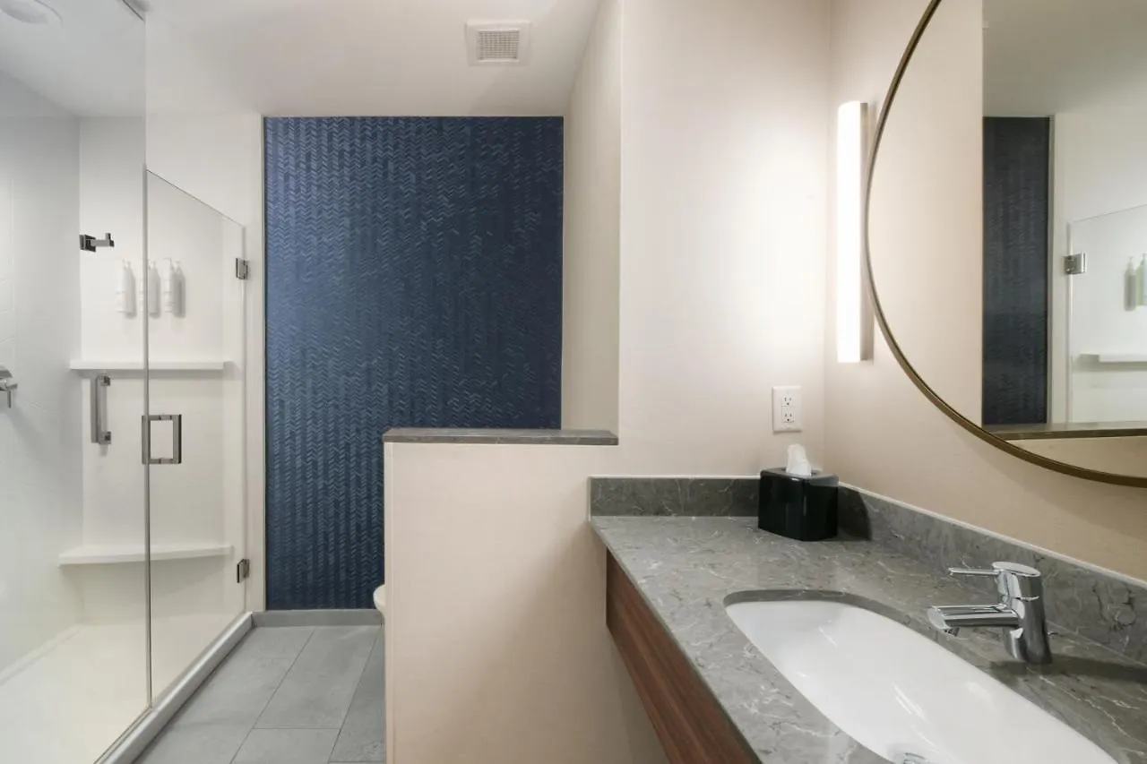 Fairfield Inn & Suites By Marriott New York Queens, Jamaica 3*,  United States